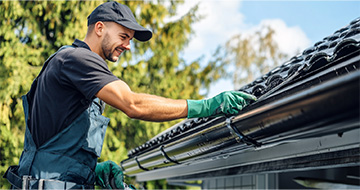 What Happens During a Gutter Cleaning Service in Wakari?