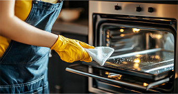 What We Tackle with Every Oven Deep Clean